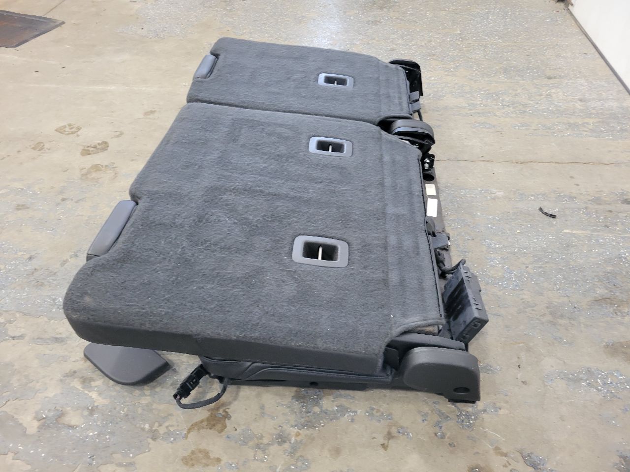 2015 ESCALADE 3RD ROW SEAT PLATINUM BLACK POWER 27391 - image 10