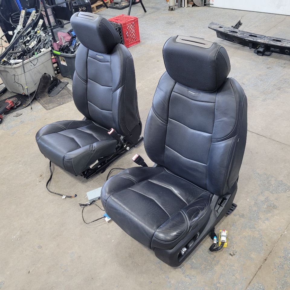 2015 ESCALADE FRONT SEATS PAIR PLATINUM DVD 27392 - image 6