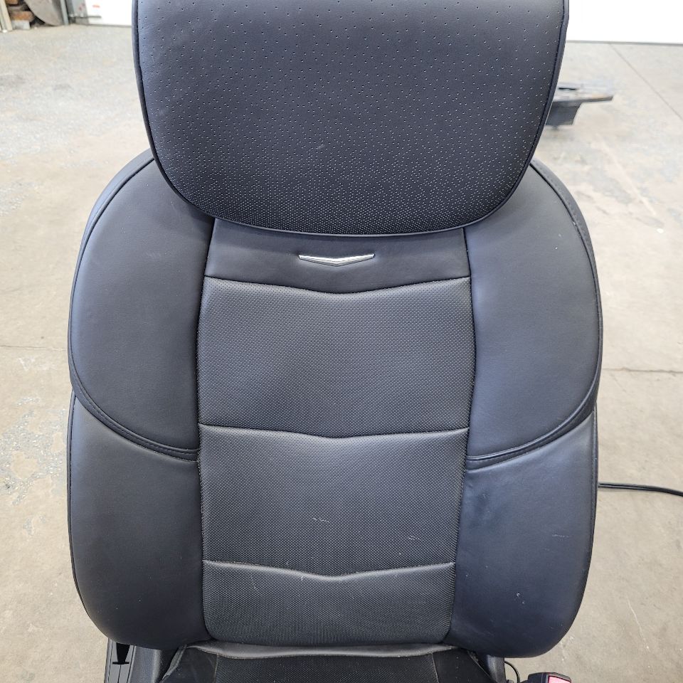 2015 ESCALADE FRONT SEATS PAIR PLATINUM DVD 27392 - image 10