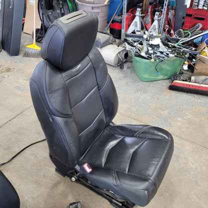 2015 ESCALADE FRONT SEATS PAIR PLATINUM DVD 27392 - image 18
