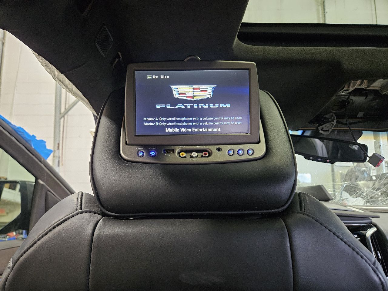 2015 ESCALADE FRONT SEATS PAIR PLATINUM DVD 27392 - image 19