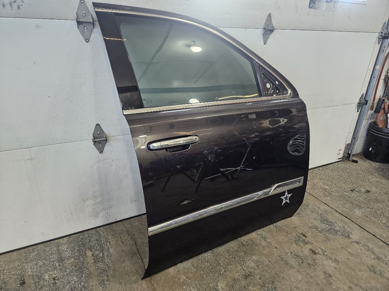 2015 ESCALADE RH FRONT DOOR IRIDIUM GXG 121V 27404 - image 7