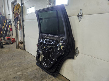 2015 ESCALADE RH DOOR IRIDIUM METALLIC 121V GXG 27410 - image 11