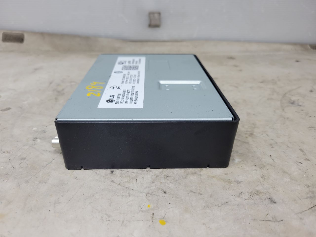2015 ESCALADE ONSTAR COMMUNICATION MODULE 23359998 27437 - image 3