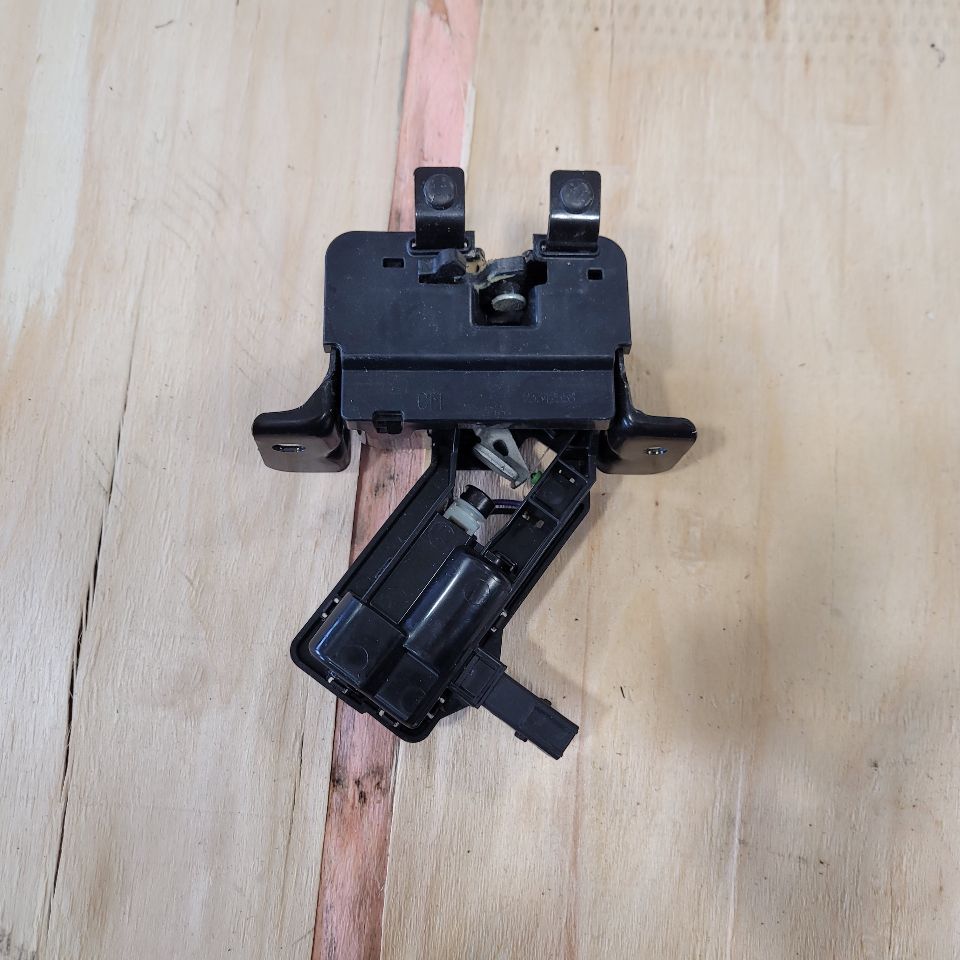 2015 ESCALADE LIFTGATE GLASS LATCH ACTUATOR 233425 27449 - image 6