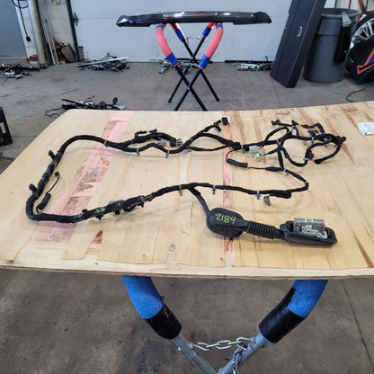 2015 ESCALADE LIFTGATE WIRING HARNESS 23231833 27452 - image 3