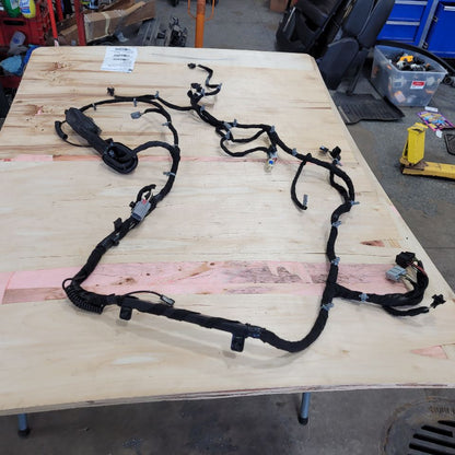 2015 ESCALADE LIFTGATE WIRING HARNESS 23231833 27452 - image 4