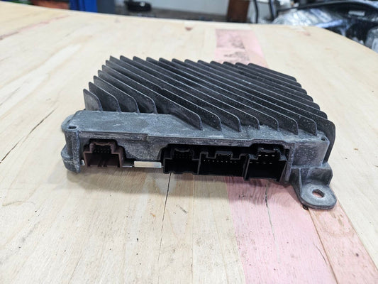 2015 ESCALADE BOSE AMP RADIO AMPLIFIER 23364907 27458 - image 1