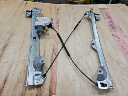 2013 ESCALAESV RH REAR DOOR WINOW REGULATOR MOTOR 27480 - image 1