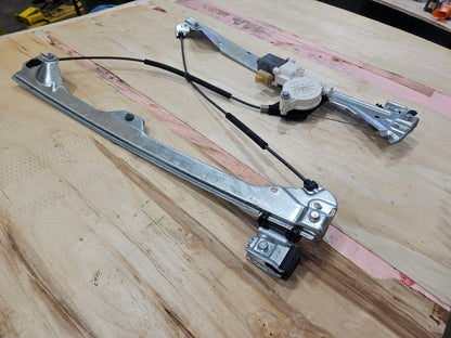 2013 ESCALAESV RH REAR DOOR WINOW REGULATOR MOTOR 27480 - image 7
