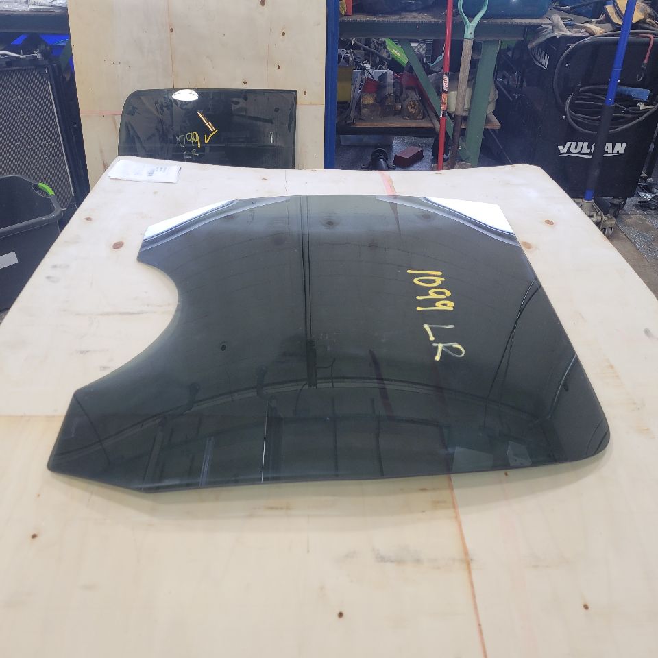 2009 ESCALAESV LH DRIVER REAR DOOR GLASS ESV 27495 - image 2
