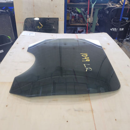 2009 ESCALAESV LH DRIVER REAR DOOR GLASS ESV 27495 - image 2