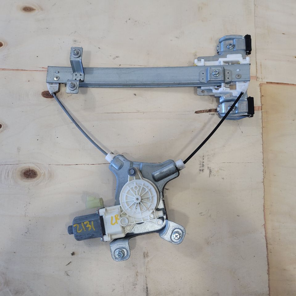 2014 ESCALADE LH REAR WINDOW REGULATOR & MOTOR 27512 - image 5