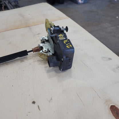2014 ESCALADE RH REAR DOOR LATCH LOCK ACTUATOR 27515 - image 6