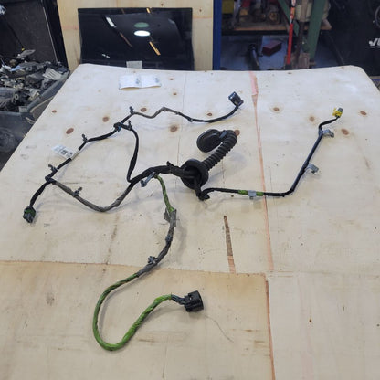 2013 ESCALAESV RH PASSENGE REAR DOOR WIRING HARNESS 27529 - image 4