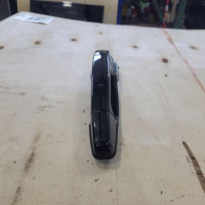 2013 ESCALAESV OEM RH PASSENGER REAR DOOR HANDLE 27530 - image 4
