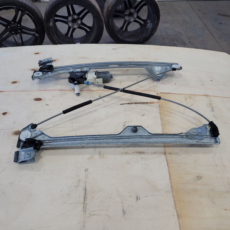 2007 ESCALAEXT RH REAR WINDOW REGULATOR & MOTOR 27536 - image 6