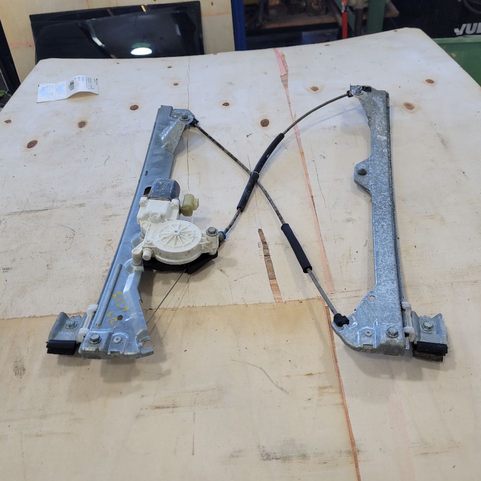 2007 ESCALAEXT LH REAR WINDOW REGULATOR & MOTOR 27545 - image 4