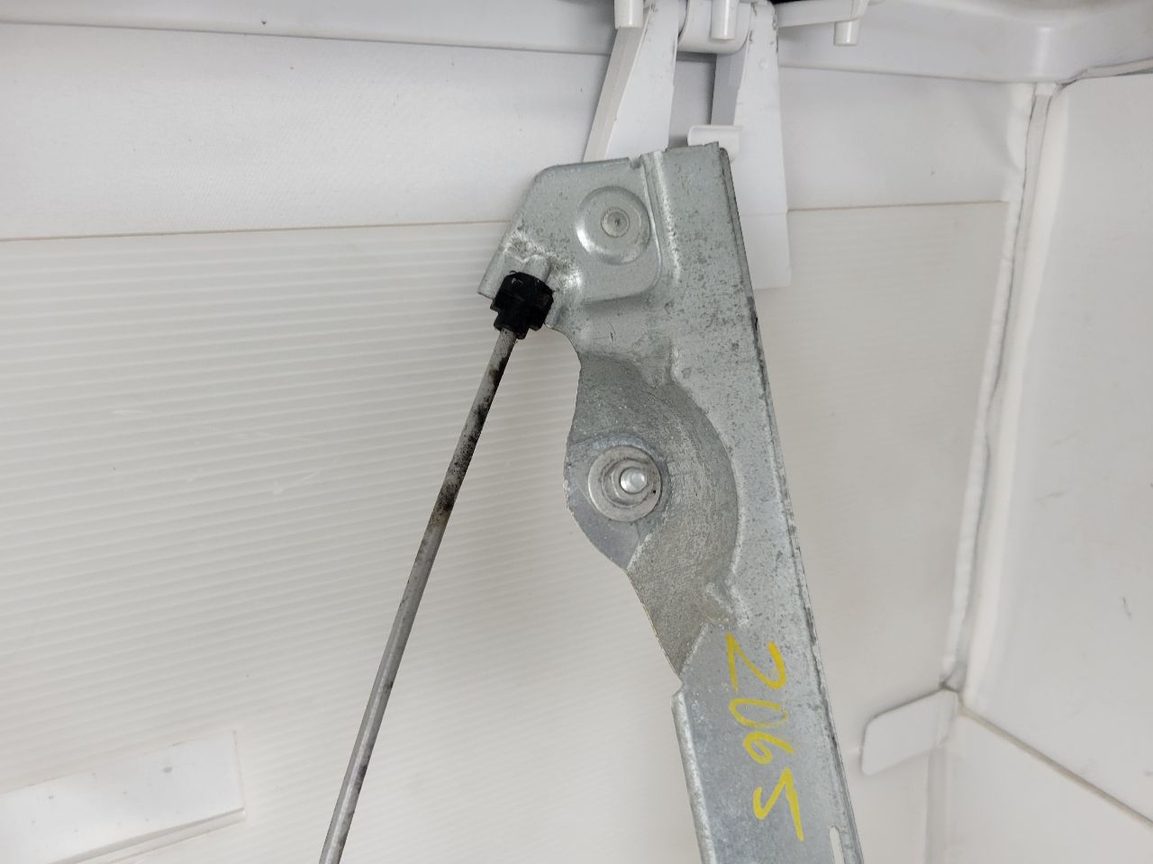 2008 YUKONXL15 RH REAR WINDOW REGULATOR & MOTOR 27553 - image 10