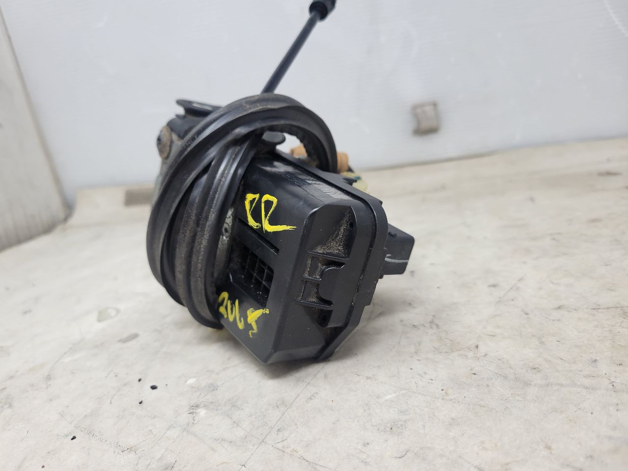 2008 YUKONXL15 OEM RH REAR DOOR LATCH LOCK ACTUATOR 27556 - image 8