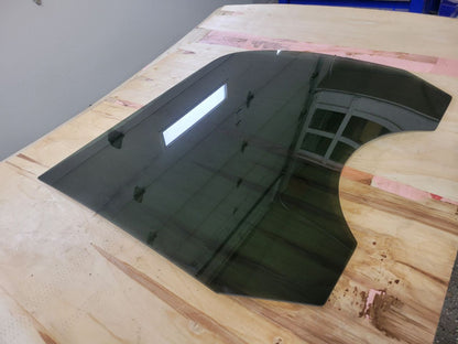 2013 ESCALAESV LH DRIVER REAR DOOR GLASS 27564 - image 4