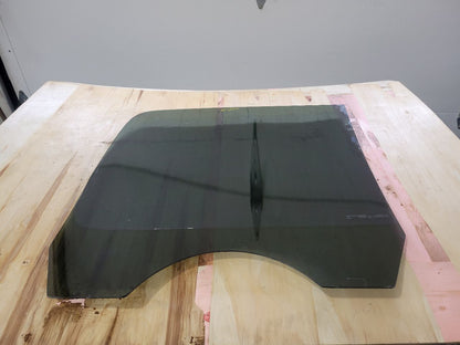 2013 ESCALAESV LH DRIVER REAR DOOR GLASS 27564 - image 7