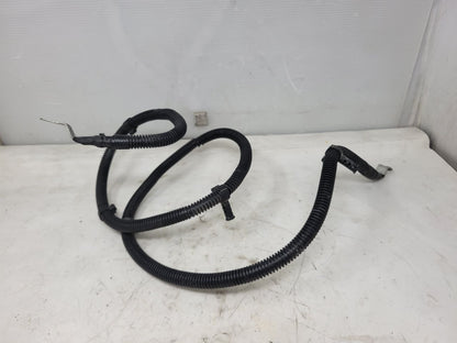 2015 ESCALADE BATTERY TO FUSE BOX POSITIVE CABLE 27579 - image 1