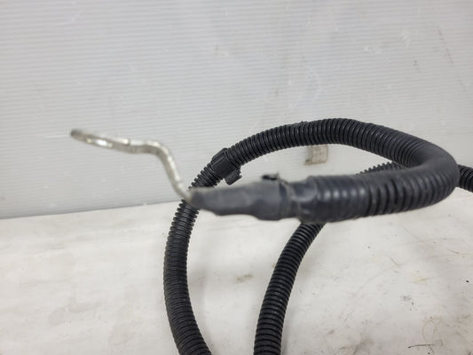 2015 ESCALADE BATTERY TO FUSE BOX POSITIVE CABLE 27579 - image 2
