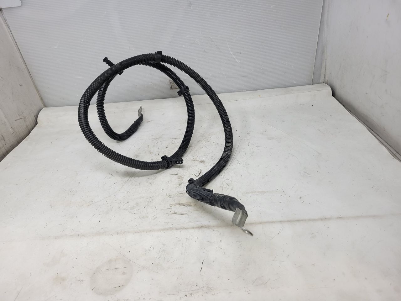 2015 ESCALADE BATTERY TO FUSE BOX POSITIVE CABLE 27579 - image 8