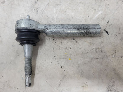 2015 ESCALADE OUTER TIE ROD 27583 - image 1