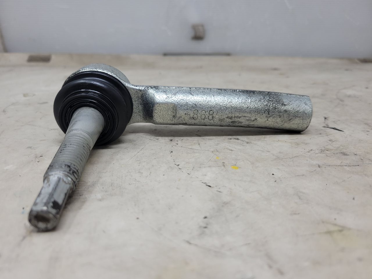 2015 ESCALADE OUTER TIE ROD 27583 - image 2