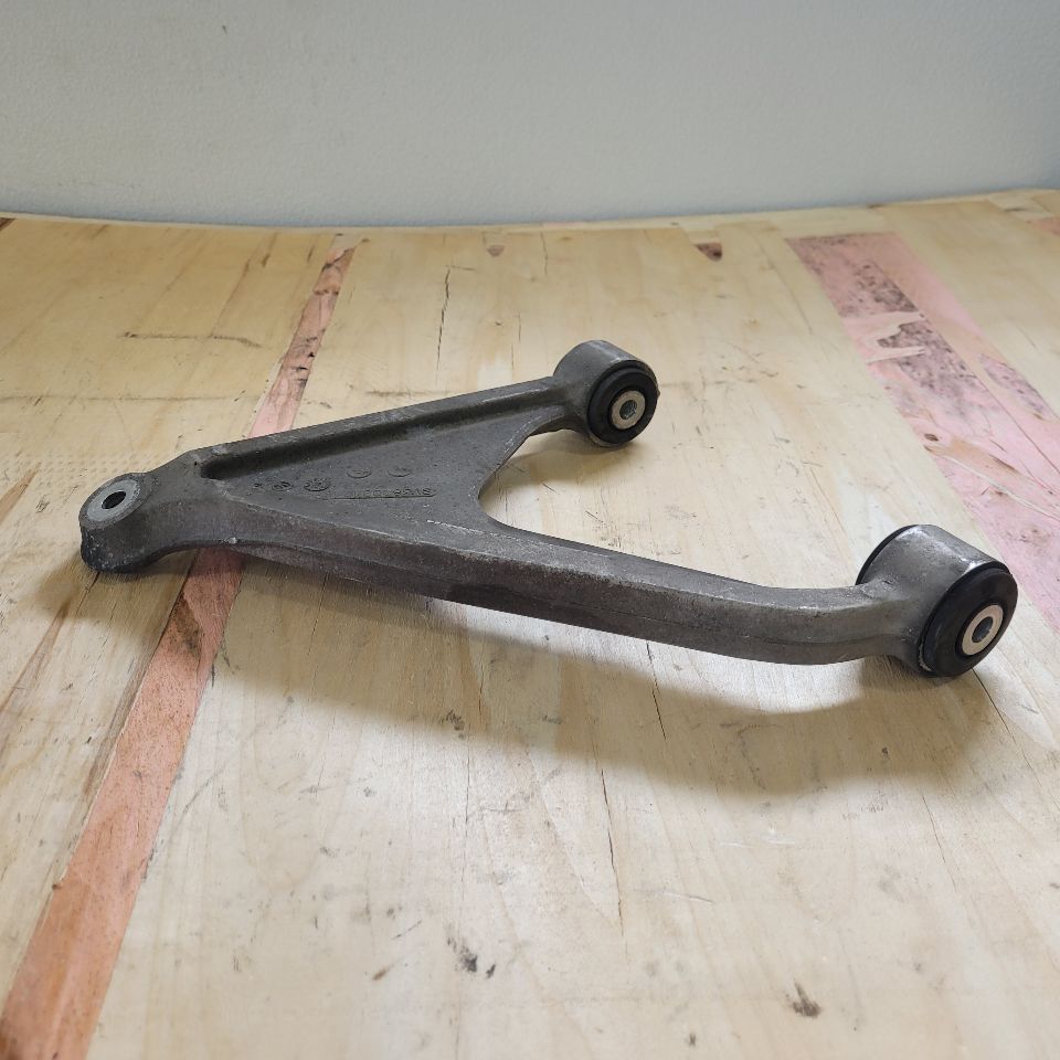 1998 CORVETTE RH PASSENGER REAR UPPER CONTROL ARM 27594 - image 2
