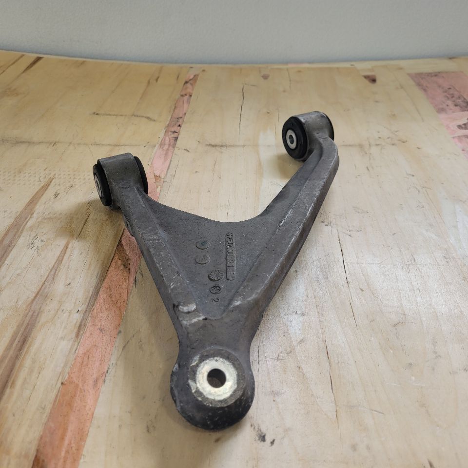 1998 CORVETTE RH PASSENGER REAR UPPER CONTROL ARM 27594 - image 5