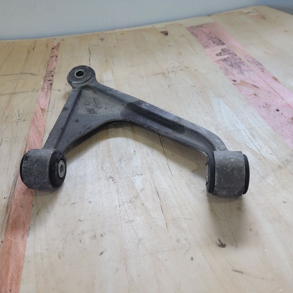 1998 CORVETTE RH PASSENGER REAR UPPER CONTROL ARM 27594 - image 8