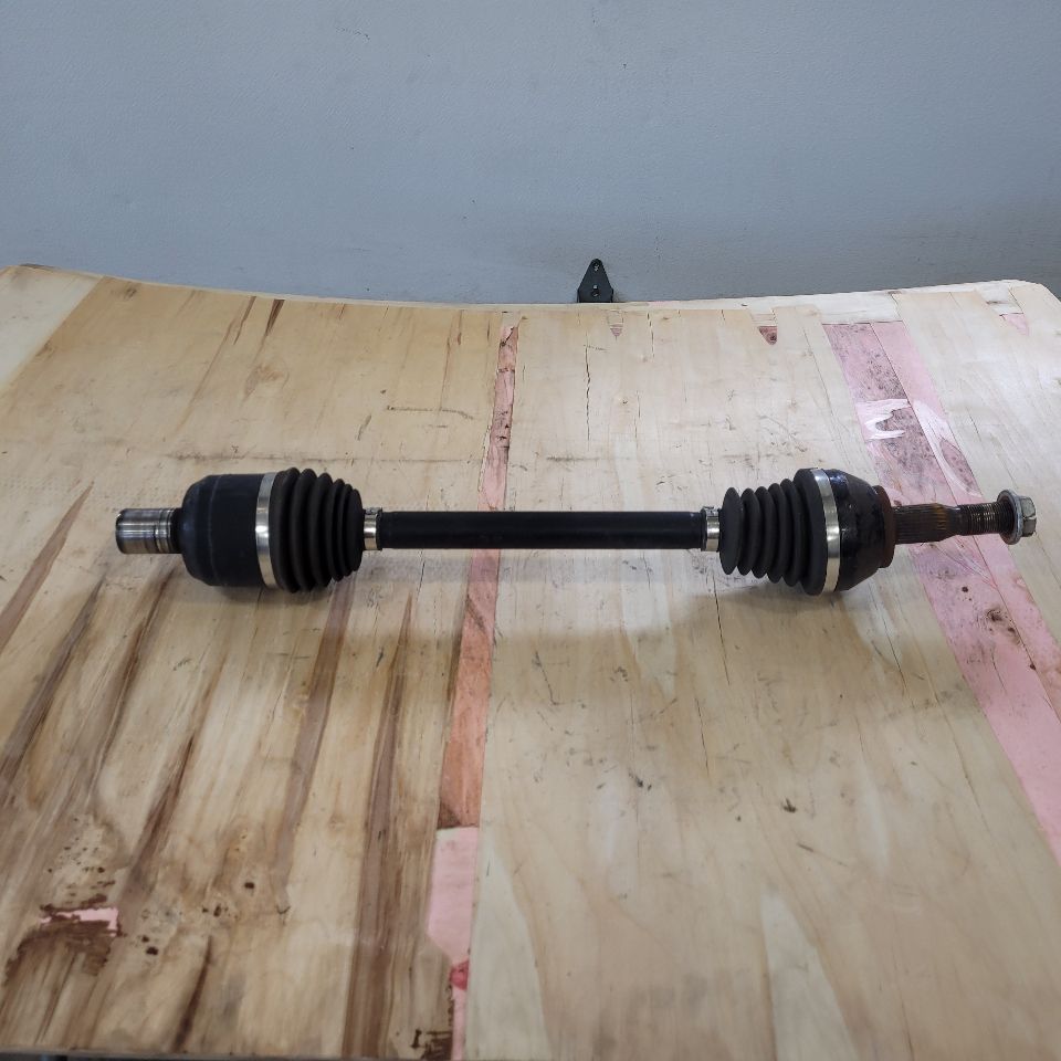 1998 CORVETTE REAR AXLE SHAFT FITS LH & RH SIDE 27600 - image 1