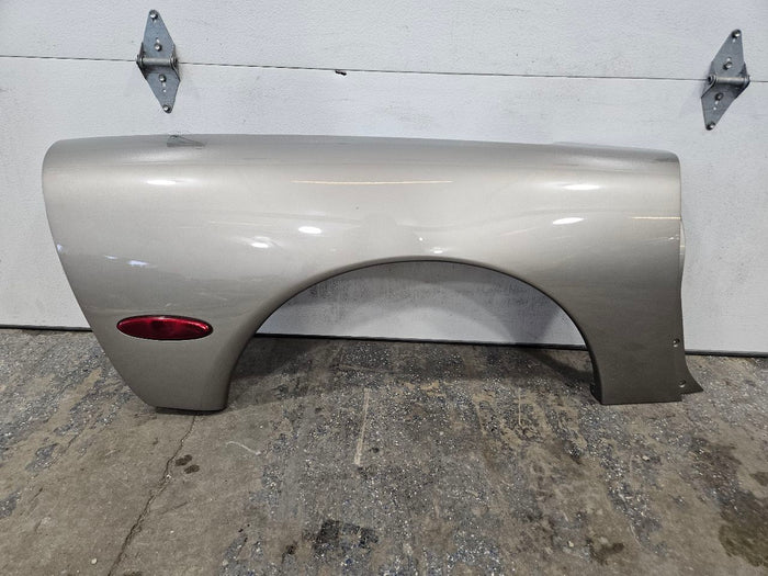 1998 CORVETTE RH QUARTER PEWTER METALLIC 11U 382E 27604 - image 1
