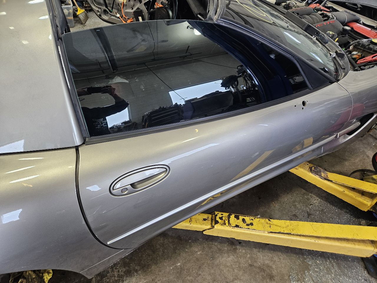 1998 CORVETTE RH PASSENGER PEWTER METALLIC 11U 27608 - image 16