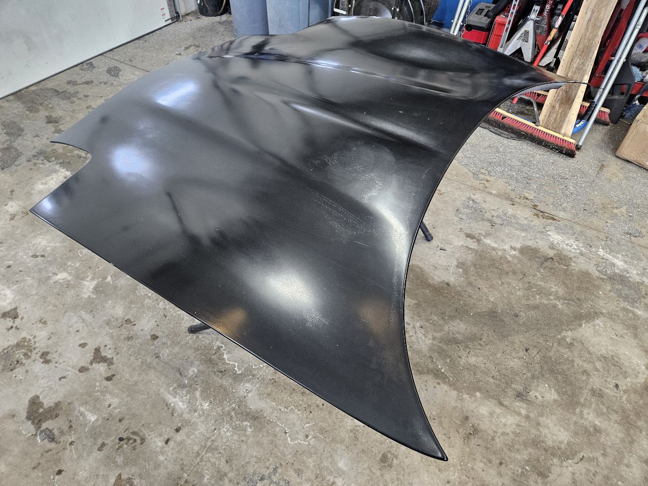 1998 CORVETTE OEM HOOD PAINTED SATIN BLACK 27609 - image 4
