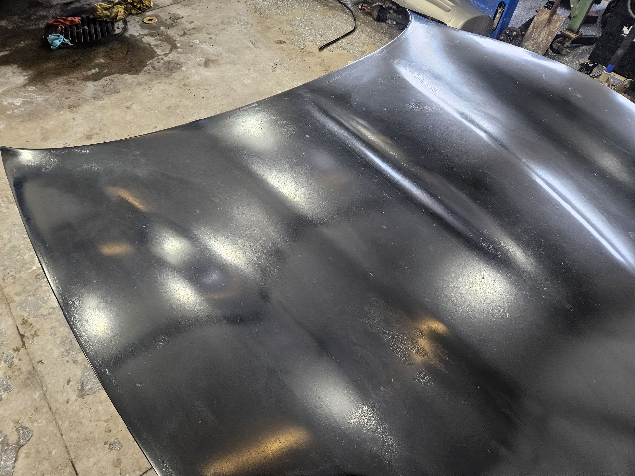 1998 CORVETTE OEM HOOD PAINTED SATIN BLACK 27609 - image 8
