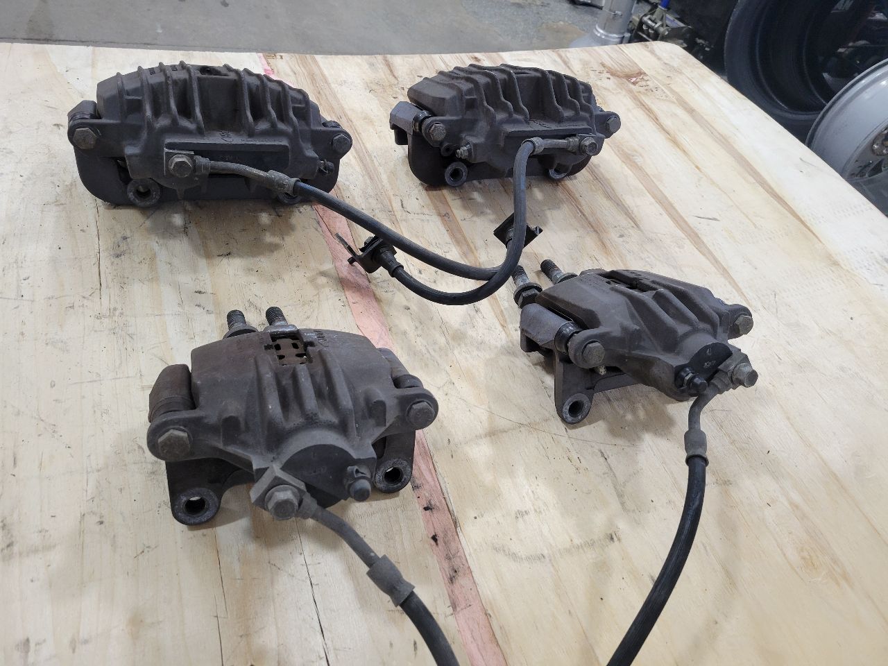 1998 CORVETTE SET OF 4 FRONT & REAR CALIPERS 27611 - image 6