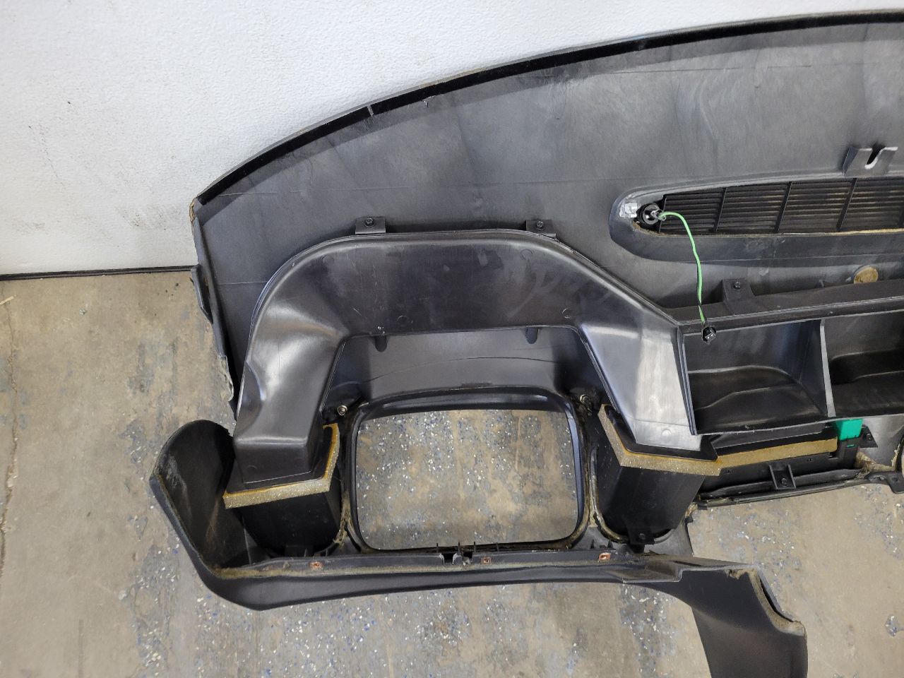 1998 CORVETTE BLACK DASH PANEL DASHBOARD W/O HUD 27629 - image 13