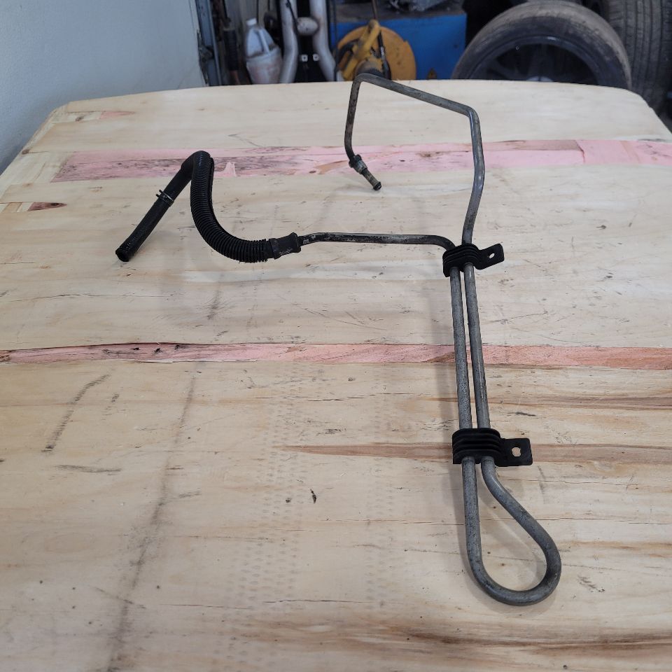 1998 CORVETTE OEM POWER STEERING COOLER LINE 27639 - image 2