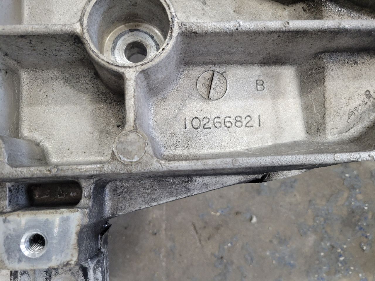 1998 CORVETTE FRONT ENGINE SUSPENSION CRADLE 27641 - image 10