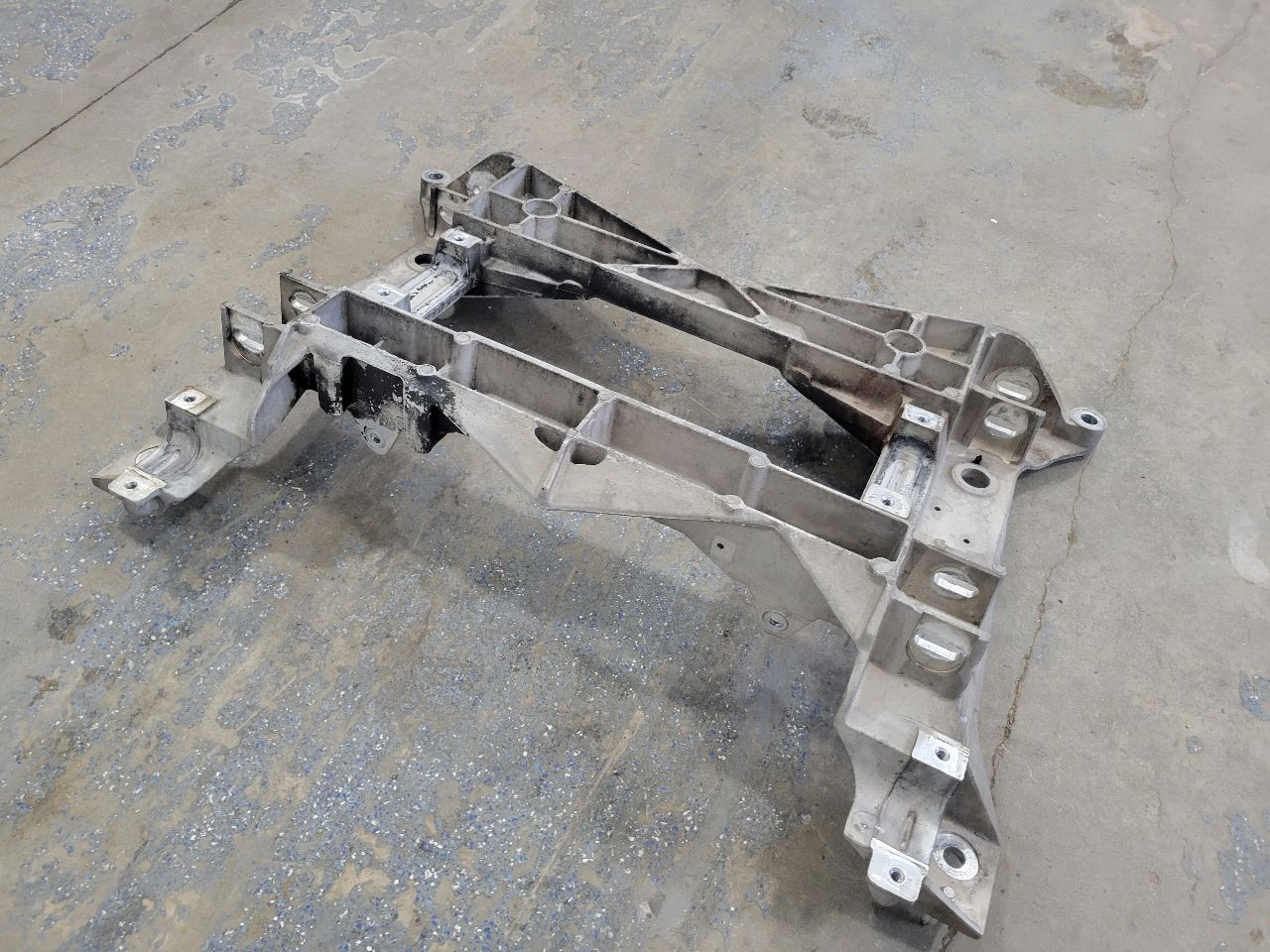 1998 CORVETTE FRONT ENGINE SUSPENSION CRADLE 27641 - image 11