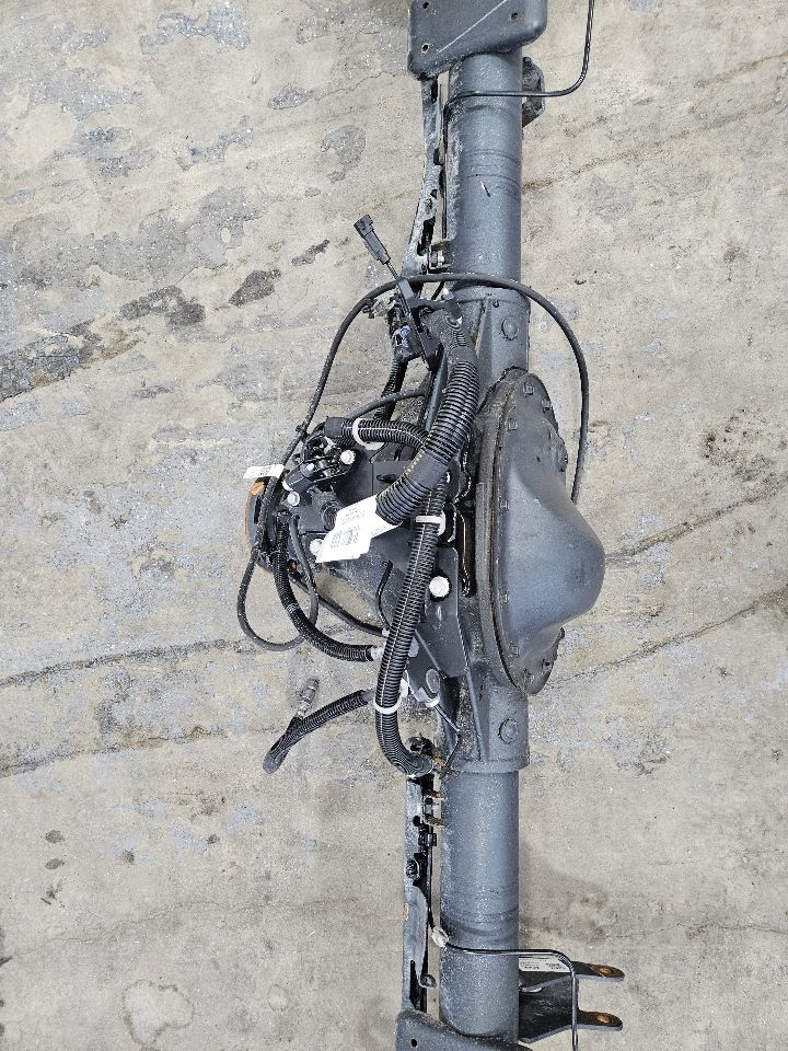 2021 SIERRA150 REAR AXLE 9.75" AT4 3.23 GU5 7K MILE 27656 - image 9