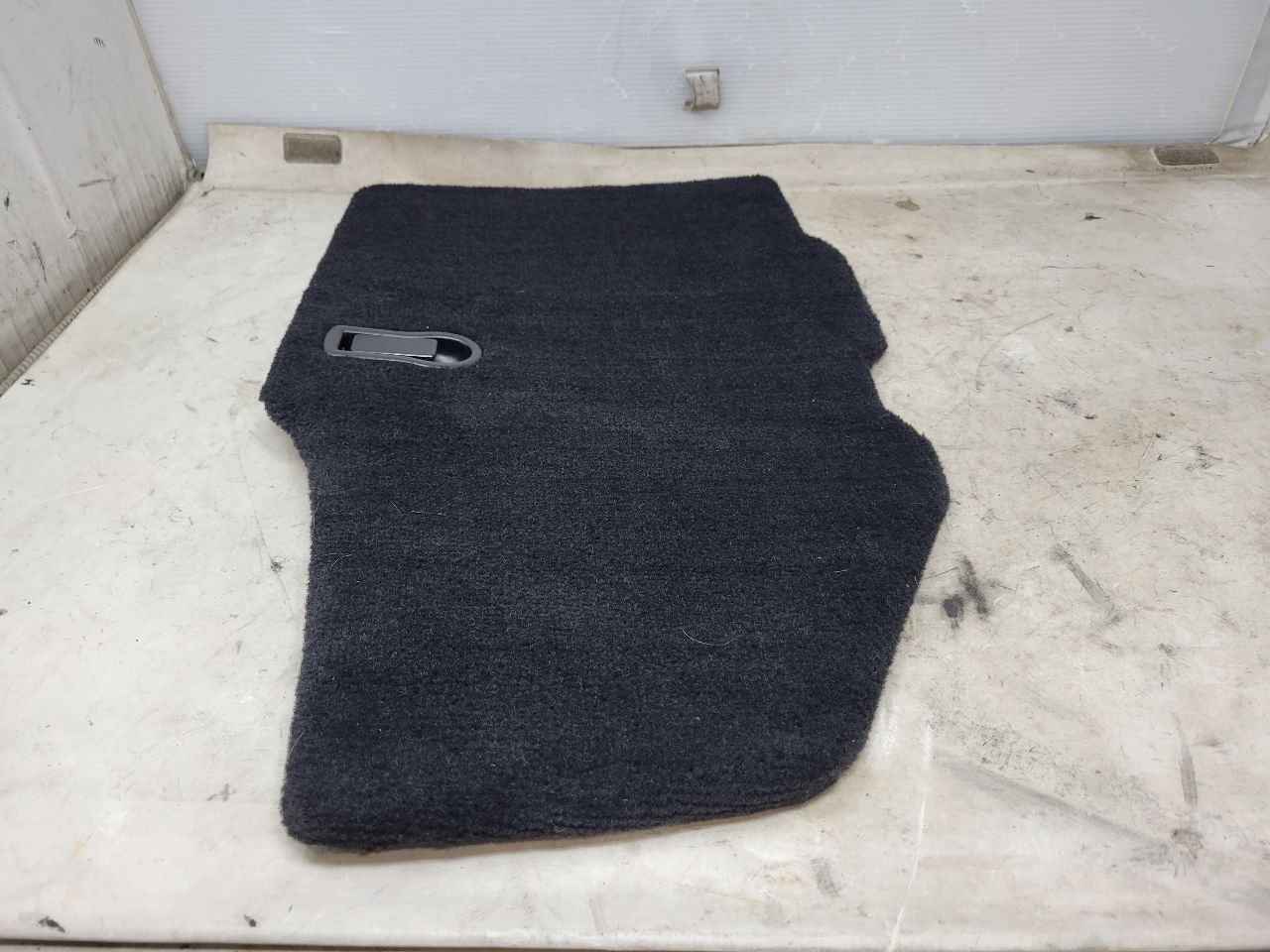 1998 CORVETTE REAR CARGO LID LH DRIVER SIDE 27681 - image 5