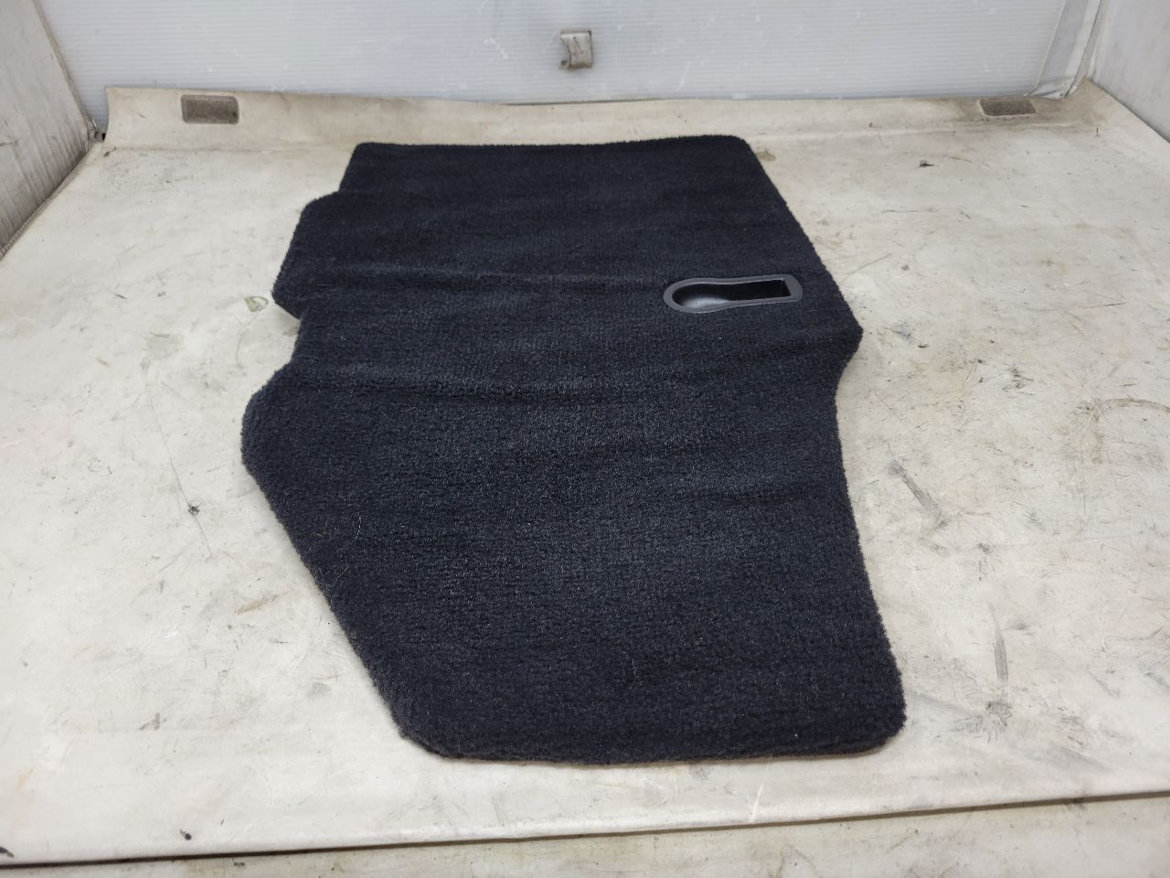 1998 CORVETTE REAR CARGO LID RH PASSENGER SIDE 27682 - image 3