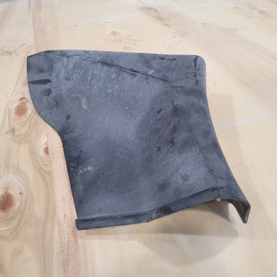 1998 CORVETTE LH FENDER INNER COVER SPLASH GUARD 27688 - image 3