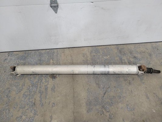 2015 ESCALADE 2WD REAR DRIVESHAFT 23469165 83K 27724 - image 1