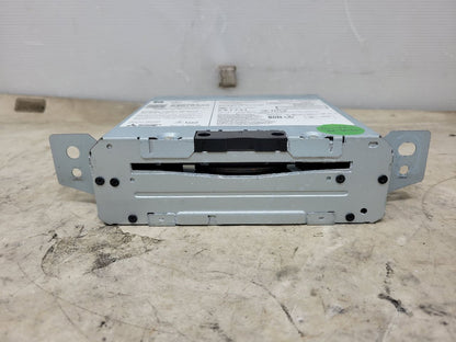 2017 ESCALADE DASH MOUNTED DVD PLAYER 84076335 27751 - image 1